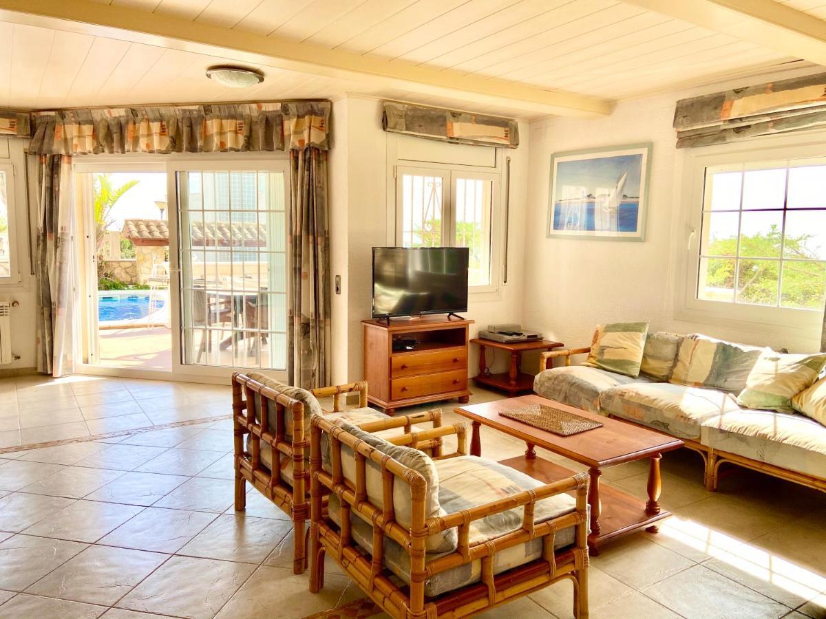 Villa Sandalia *